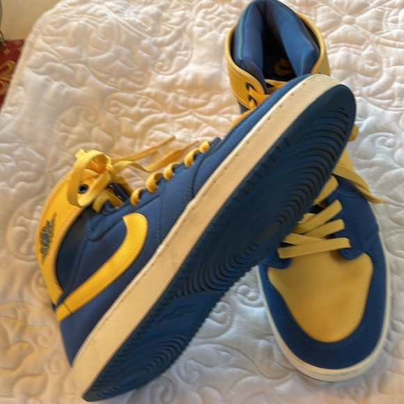 Nike Air Jordon 1 Retro High OG Size 11 - Picture 6 of 6